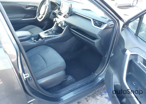 2020 Toyota Rav4 Xle z USA, uszkodzony, nr VIN 2T3W1RFVXLC042353